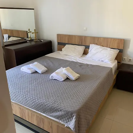 Beautiful 65sm, Ideal Location Apartment Loutraki (Corinthia)